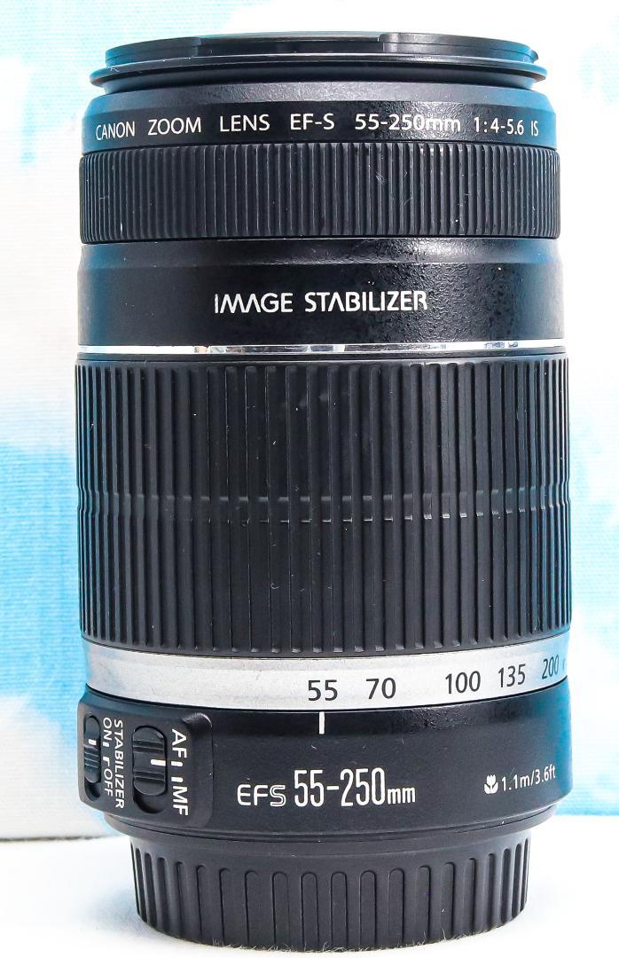 Canon EF-S 55-250mm IS⭐️望遠レンズ⭐️手振れ補正付き