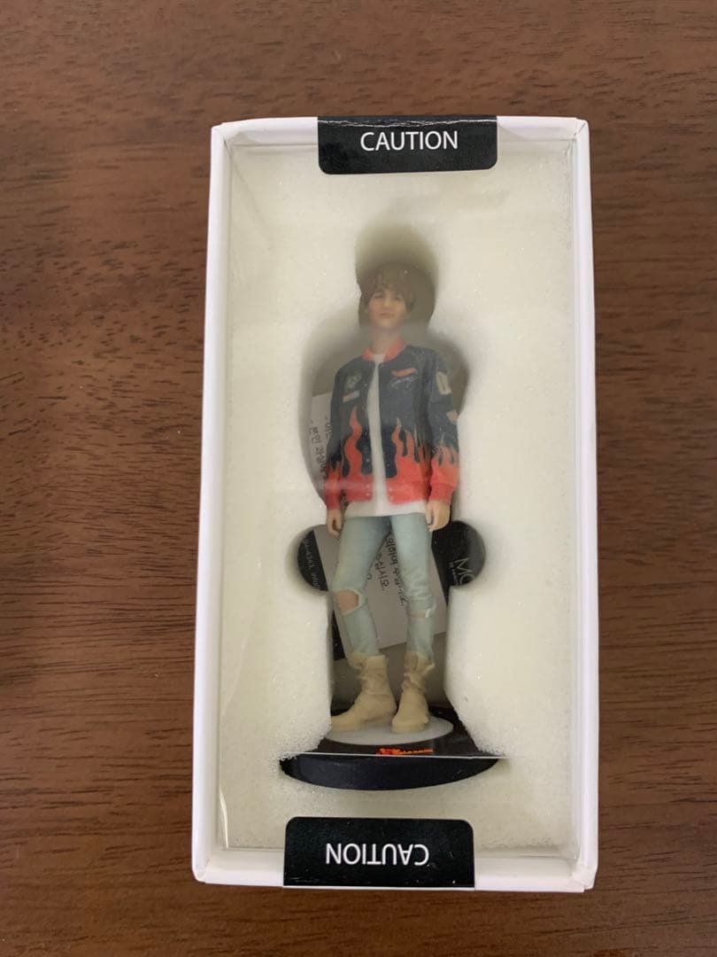 BTS 防弾少年団 SK telecom 公式 フィギュア ユンギ | laerre.org