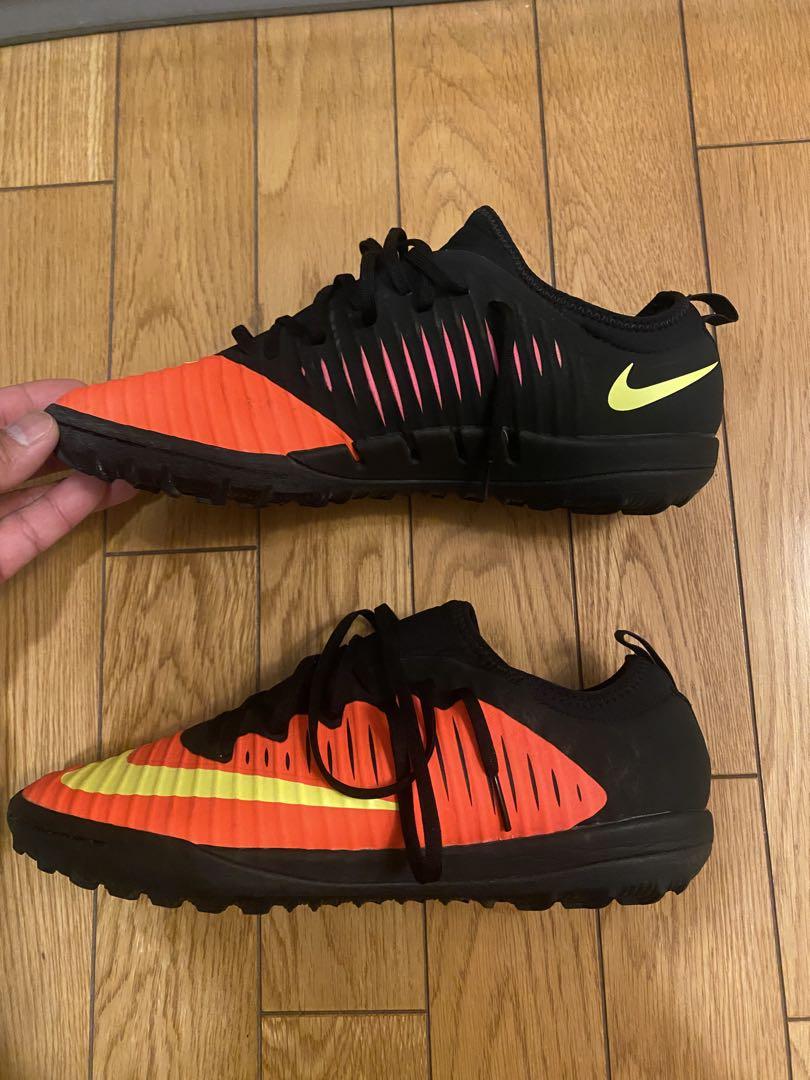 Nike フットサルシューズ オレンジ/ブラック