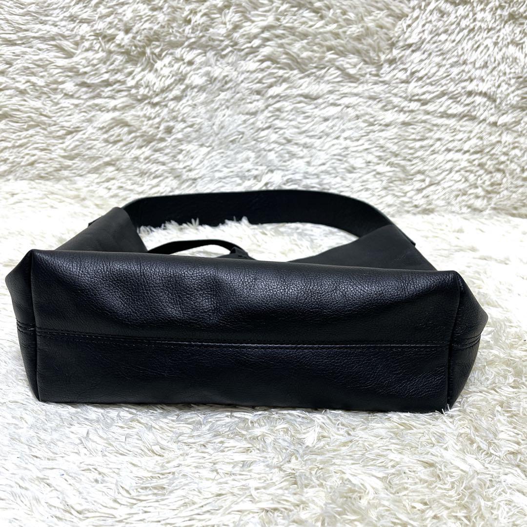 Ch!iiibag チーバッグ　ビッグロゴ　ハンドバッグ　トートバッグ　黒