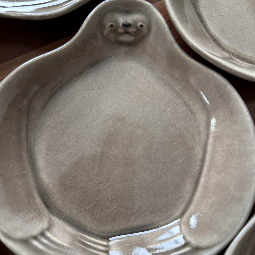 ナマケモノのお皿 子 陶器 よしざわ窯