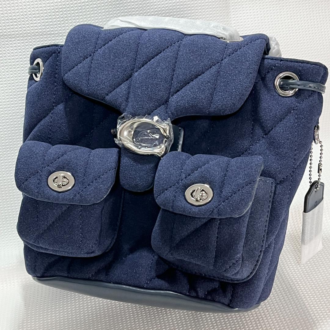 新品 未使用 COACH バックパック タビー ベルベット素材 紺青 CW610バッグ