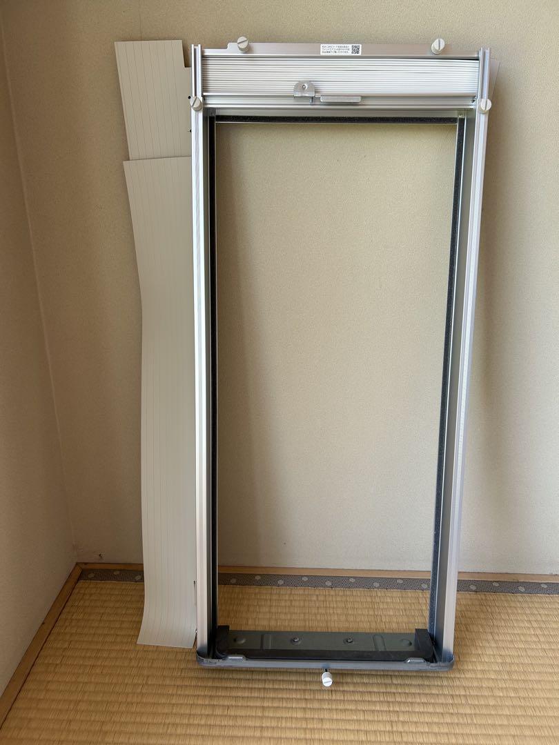 コロナルームエアコンウインド形冷房 CW-1624R