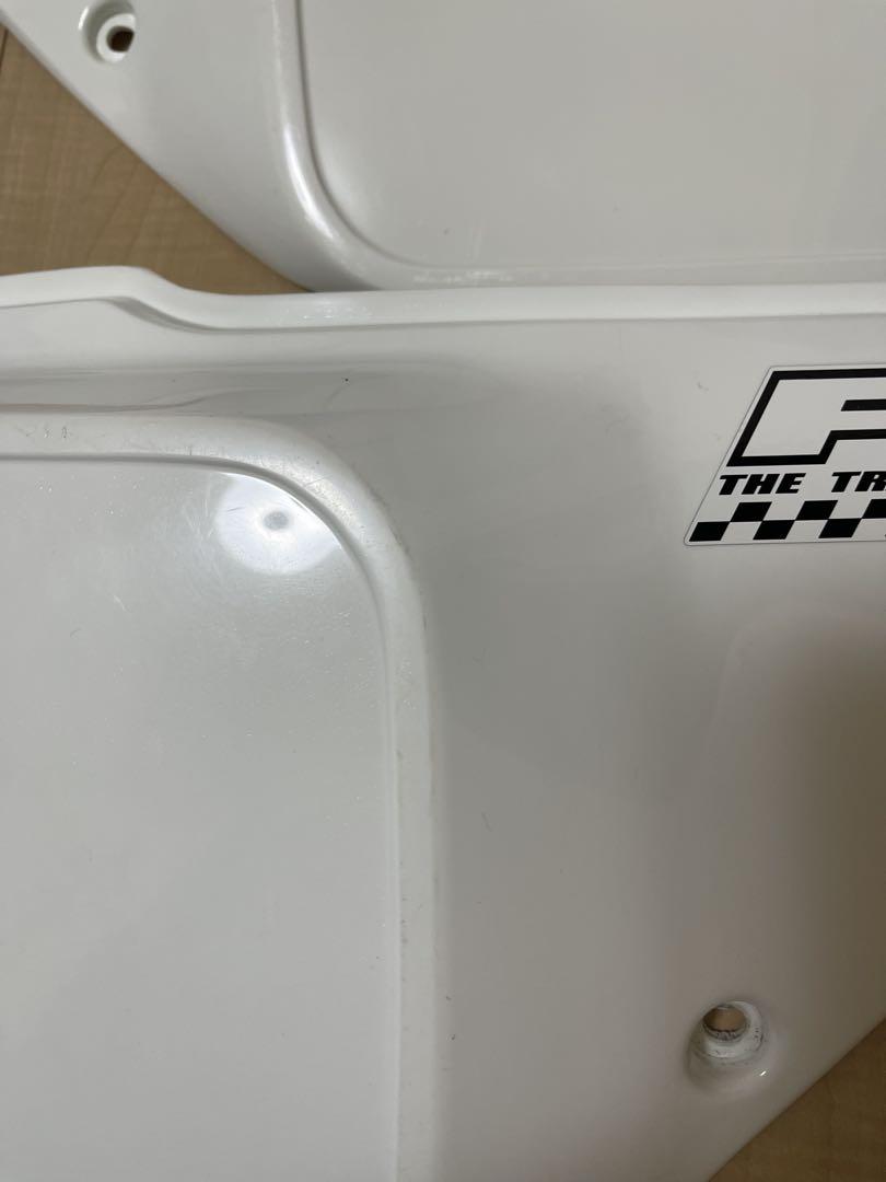 FTR223 FTR250 サイドカバー