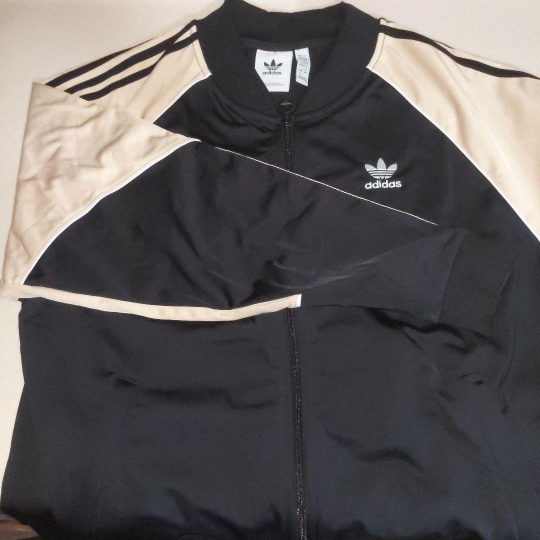 adidas Originalsトラックトップジャージ