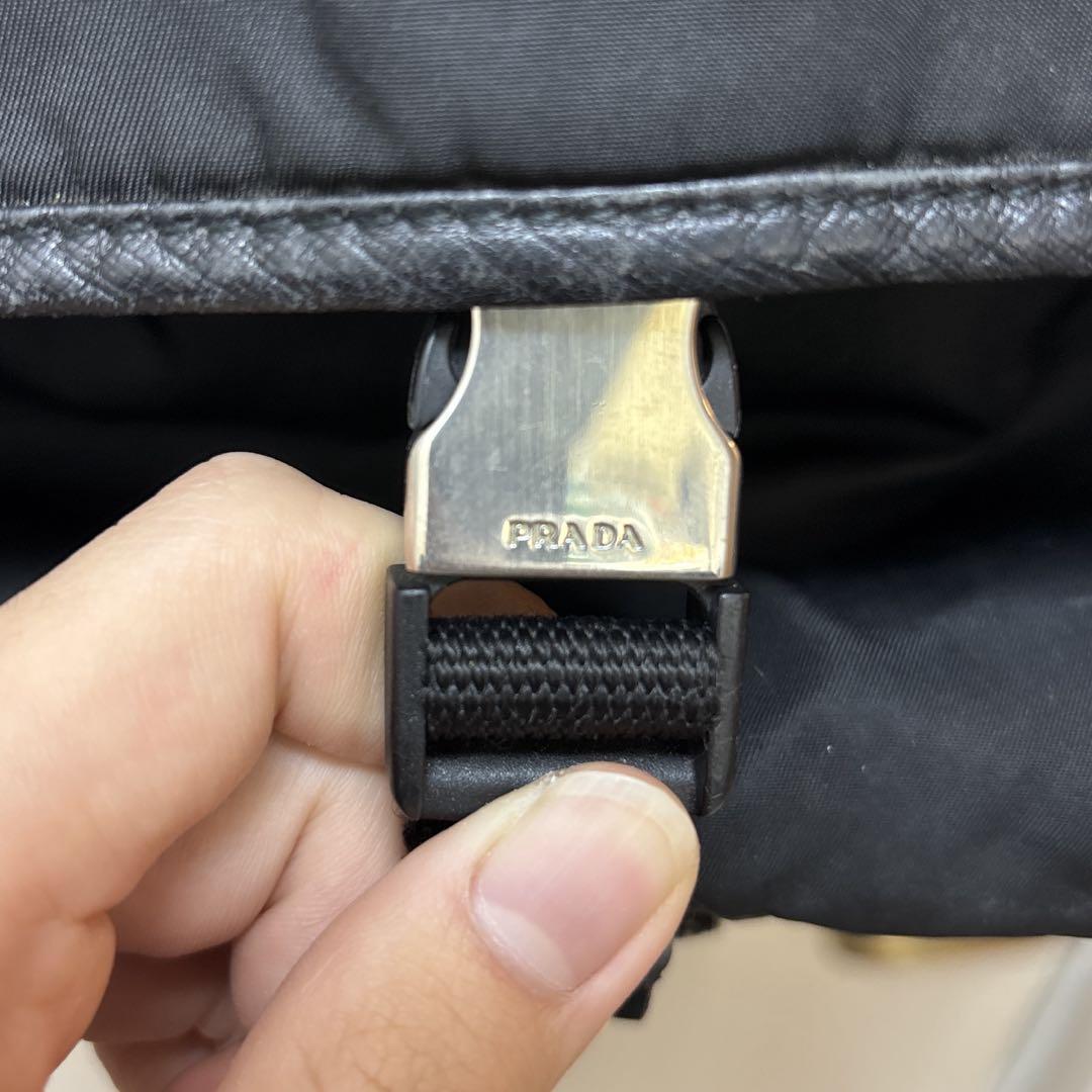 Prada プラダ　ショルダーバッグ　黒