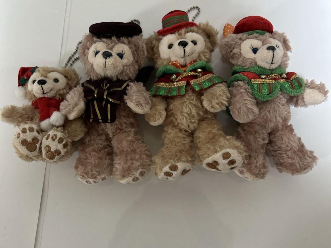 ダッフィー シェリーメイ ぬいぐるみバッジ安く 買う