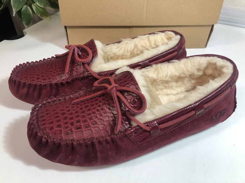 新品未使用品☆UGG　アグ　W　DAKOTA　CROCO　24㎝