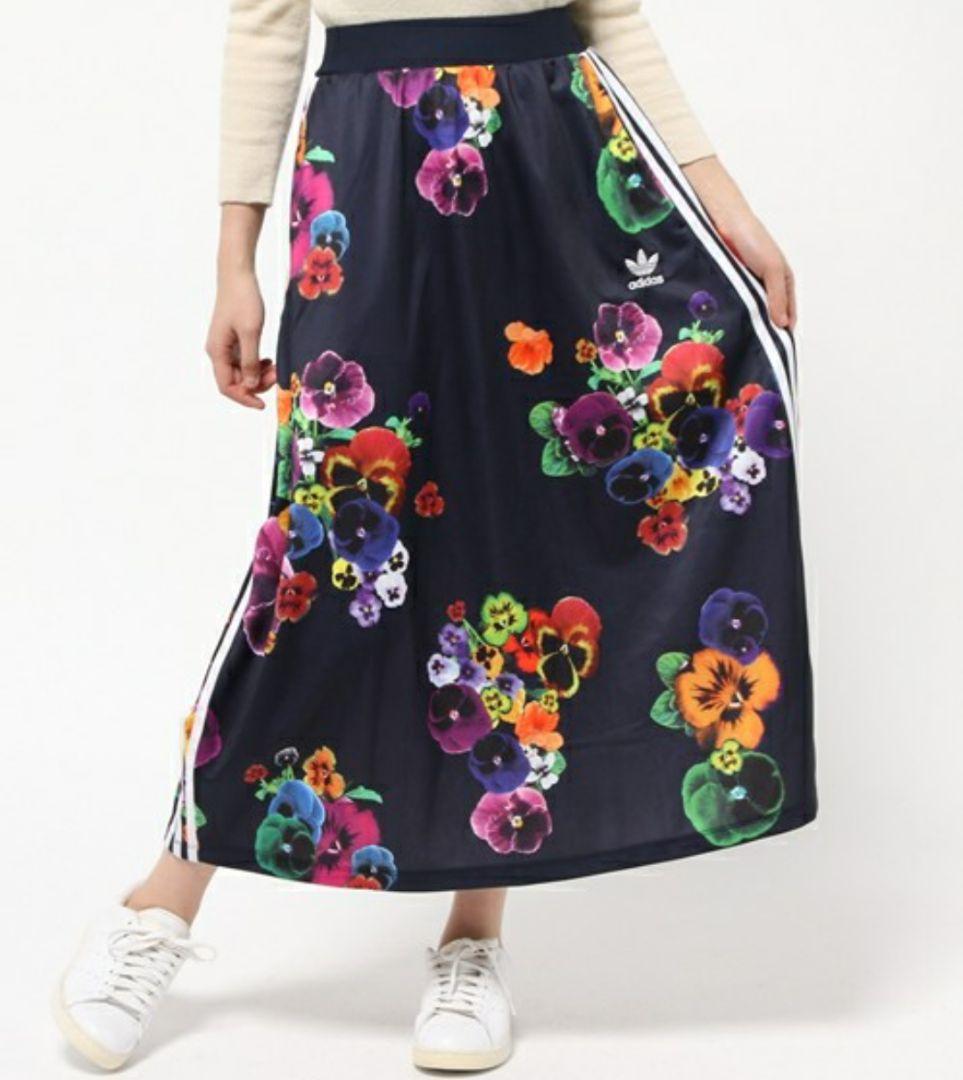adidas アディダス　FLORAL BURST LONG SKIRT