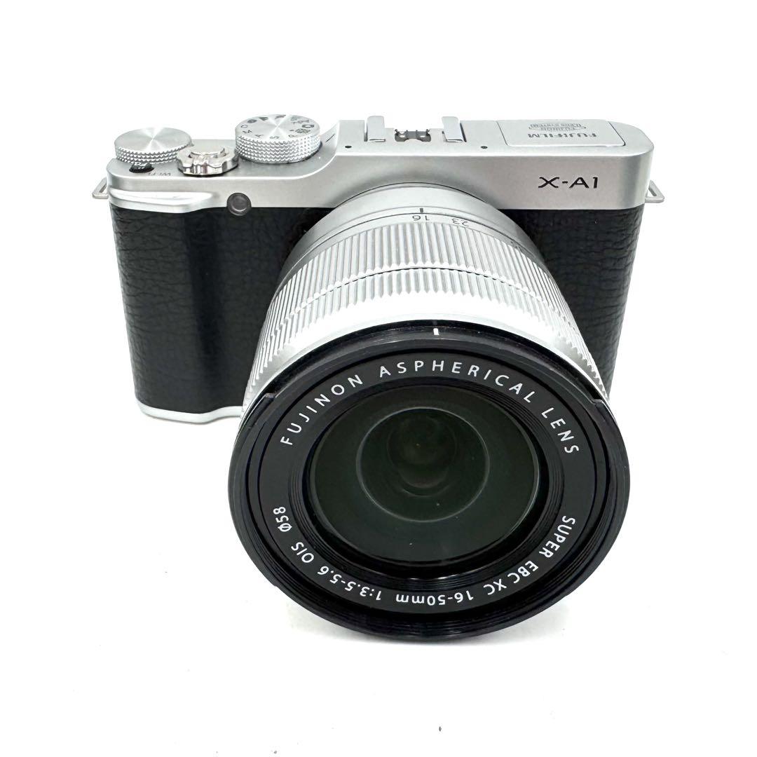 動作良好 FUJIFILM X-A1 シルバー XC 16-50mm OIS