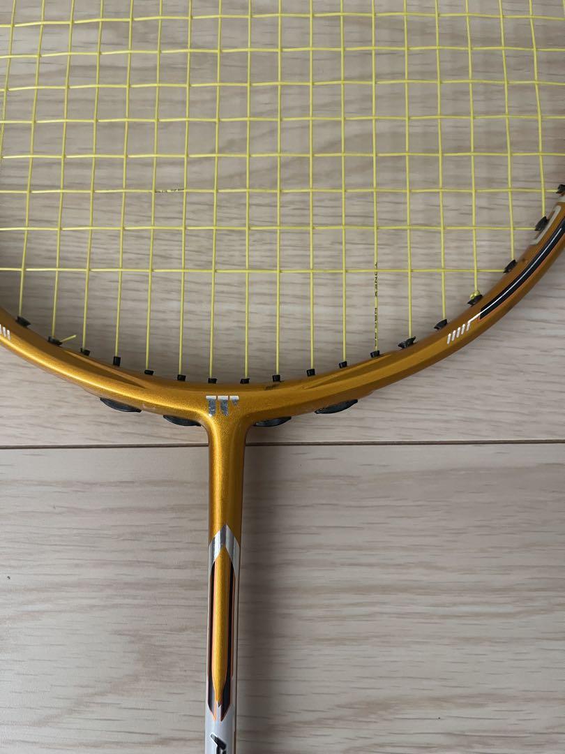 バドミントンラケット Wilson recon