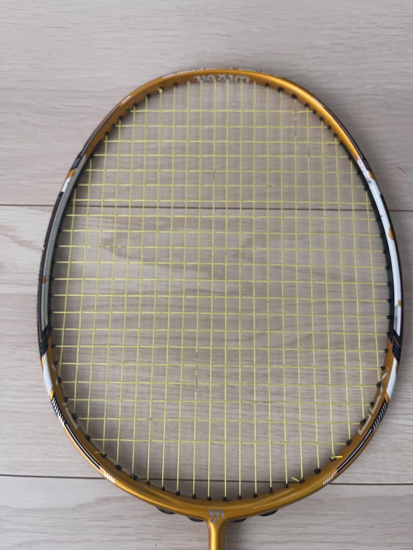 バドミントンラケット Wilson recon