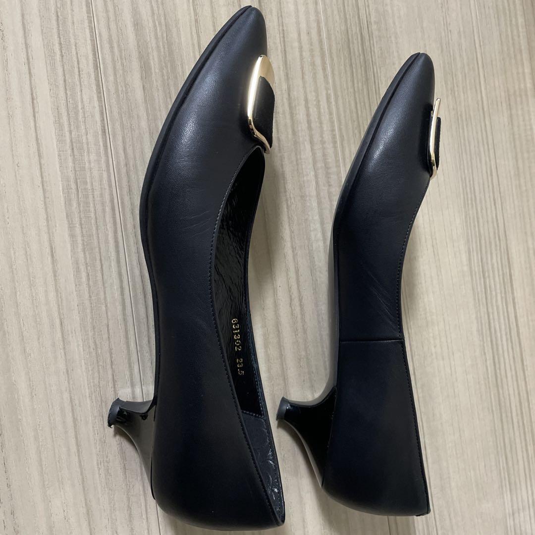 ✨美品✨HIMIKO ブラック ポインテッドトゥパンプス　23.5㎝