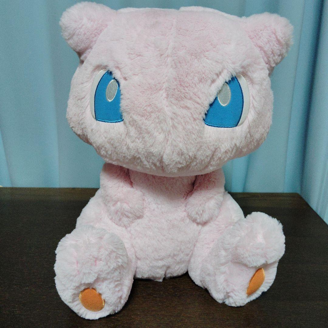 ポケモン★♥ミュウ♥★おっきい　ふわふわ　ぬいぐるみ★ポケモンセンター★2021