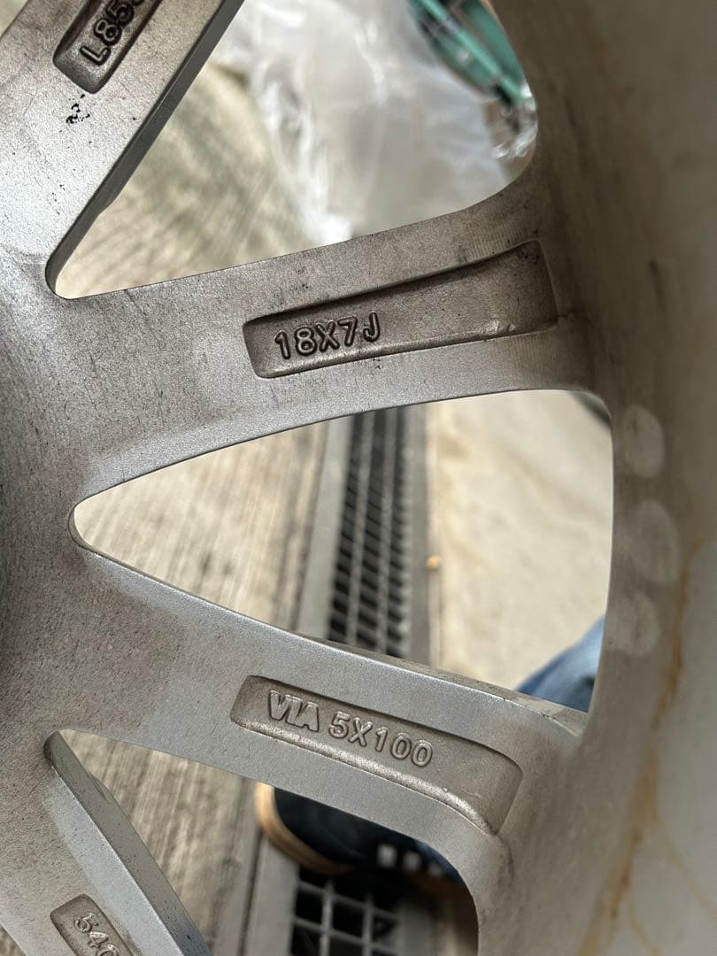 スバルXV ブリザック VRX2 18インチ タイヤセット スバルXV ブリザック VRX2 18インチ タイヤセット