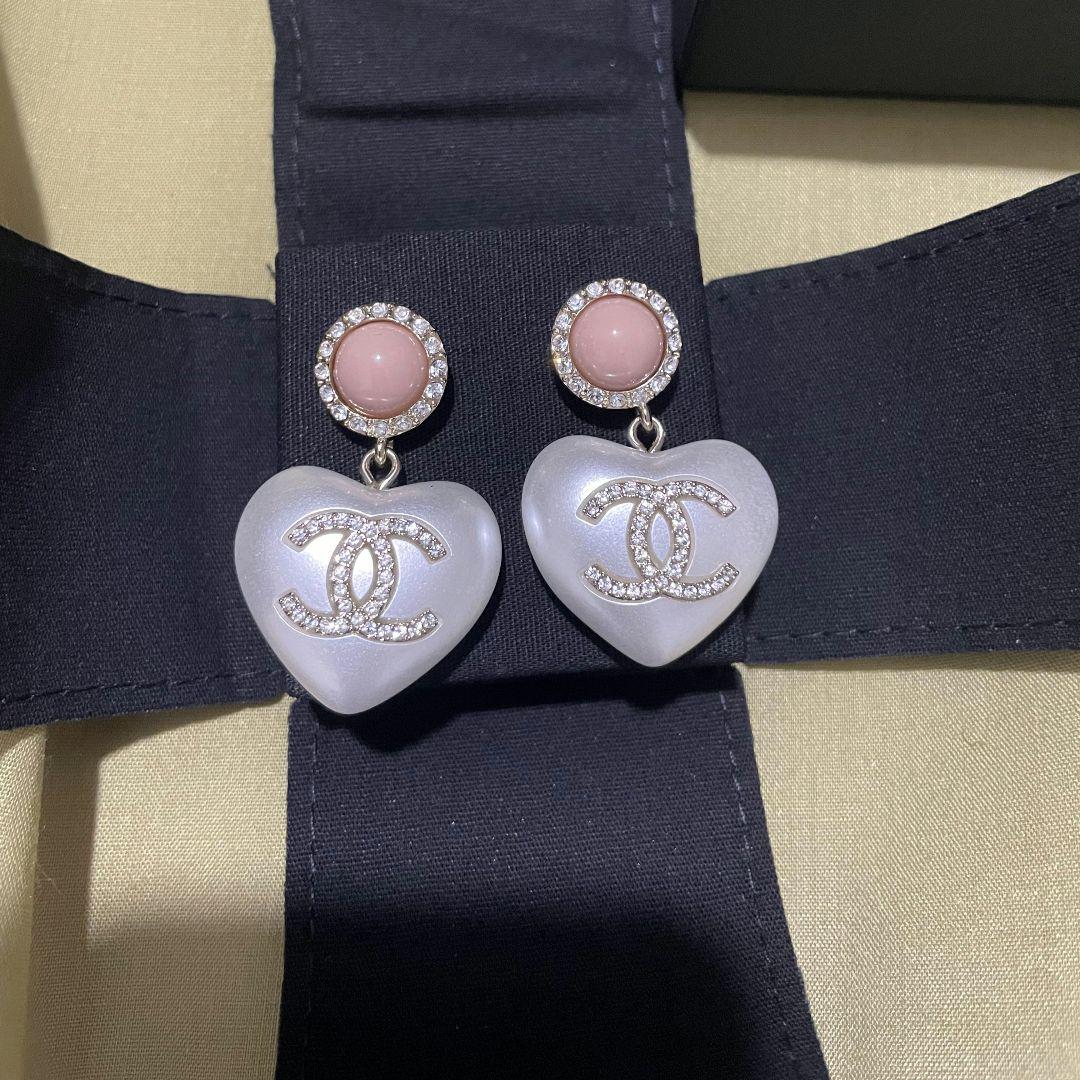 CHANEL】パールが華やかで可愛い☆25SS CCロゴ ピアス