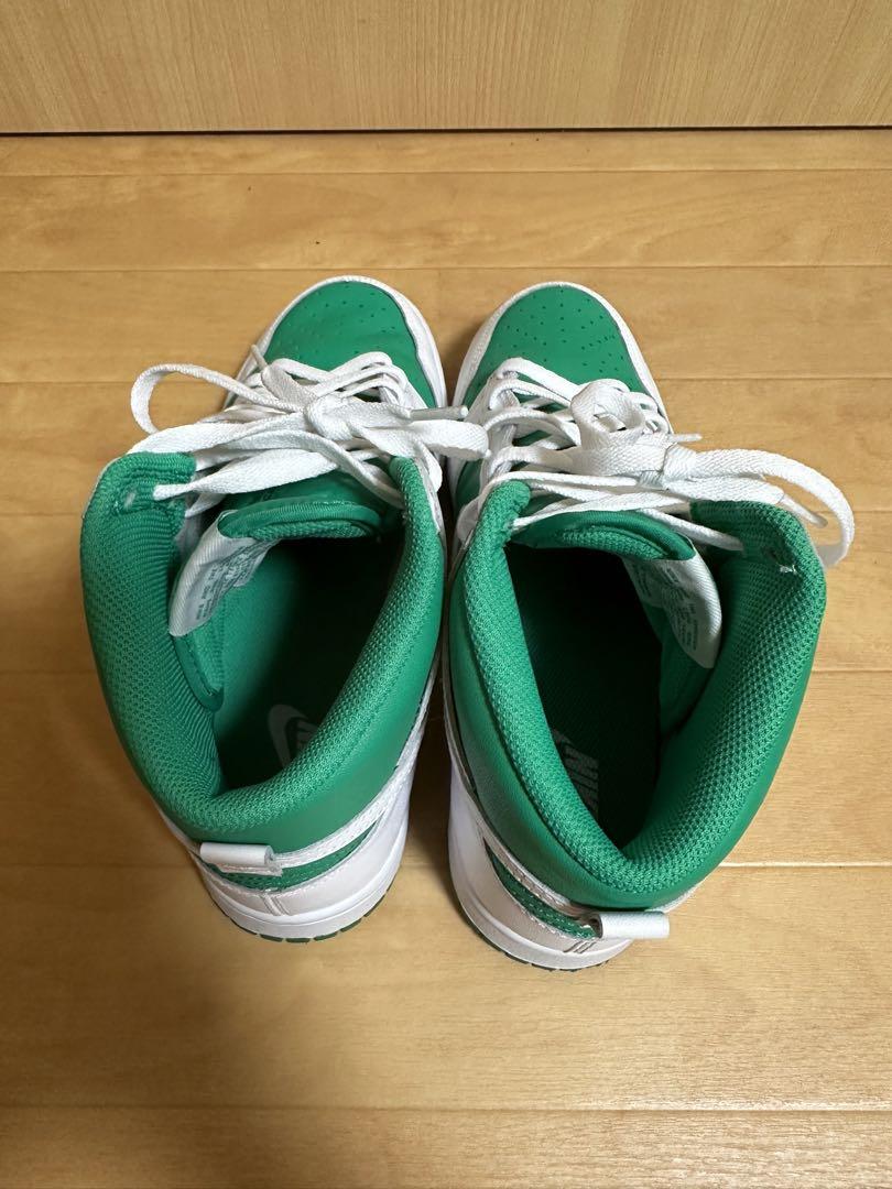 NIKE DUNK HI RETRO BTTYS グリーン