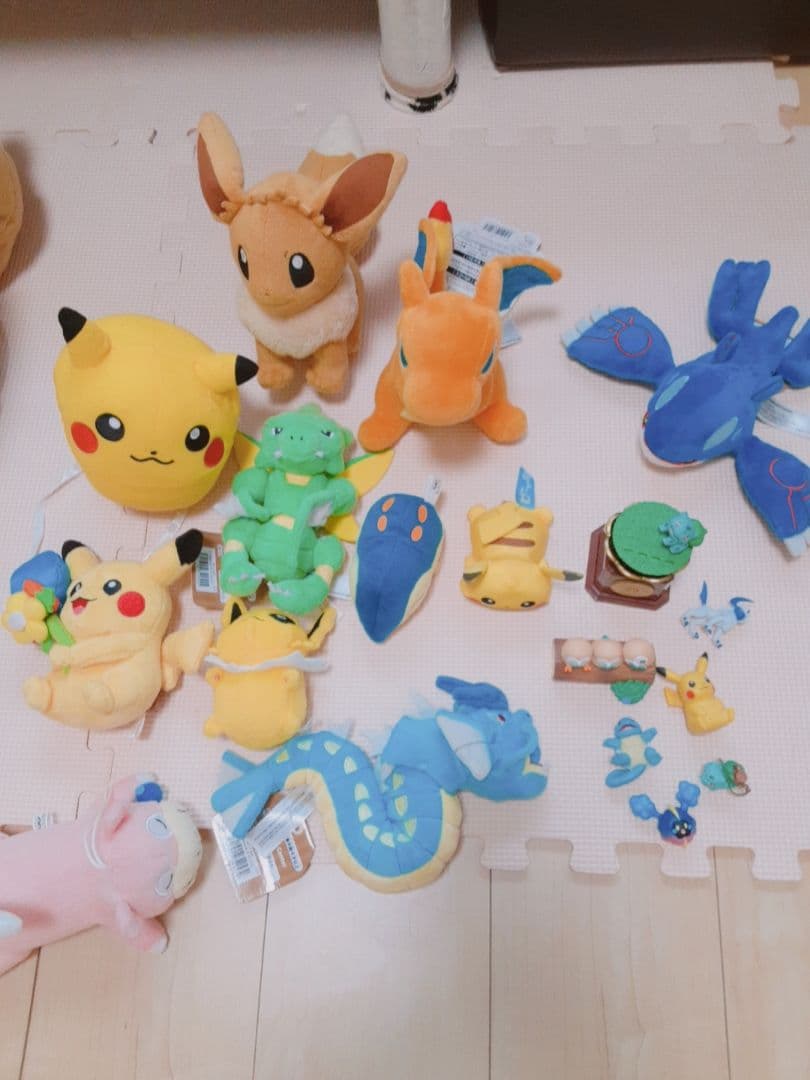 大人気商品 完売品 おやすみなさい!ピカチュウ☆ナイトパレード 1box