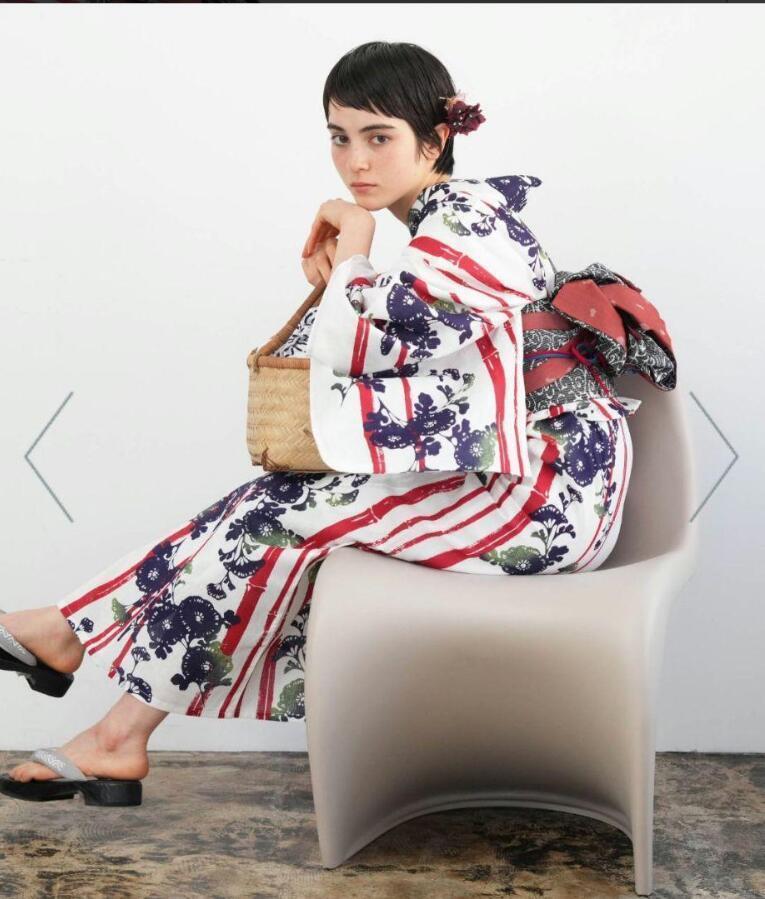 ニコアンティーク 高級変わり織 浴衣3点セット 赤のバンブーストライプと菊影絵