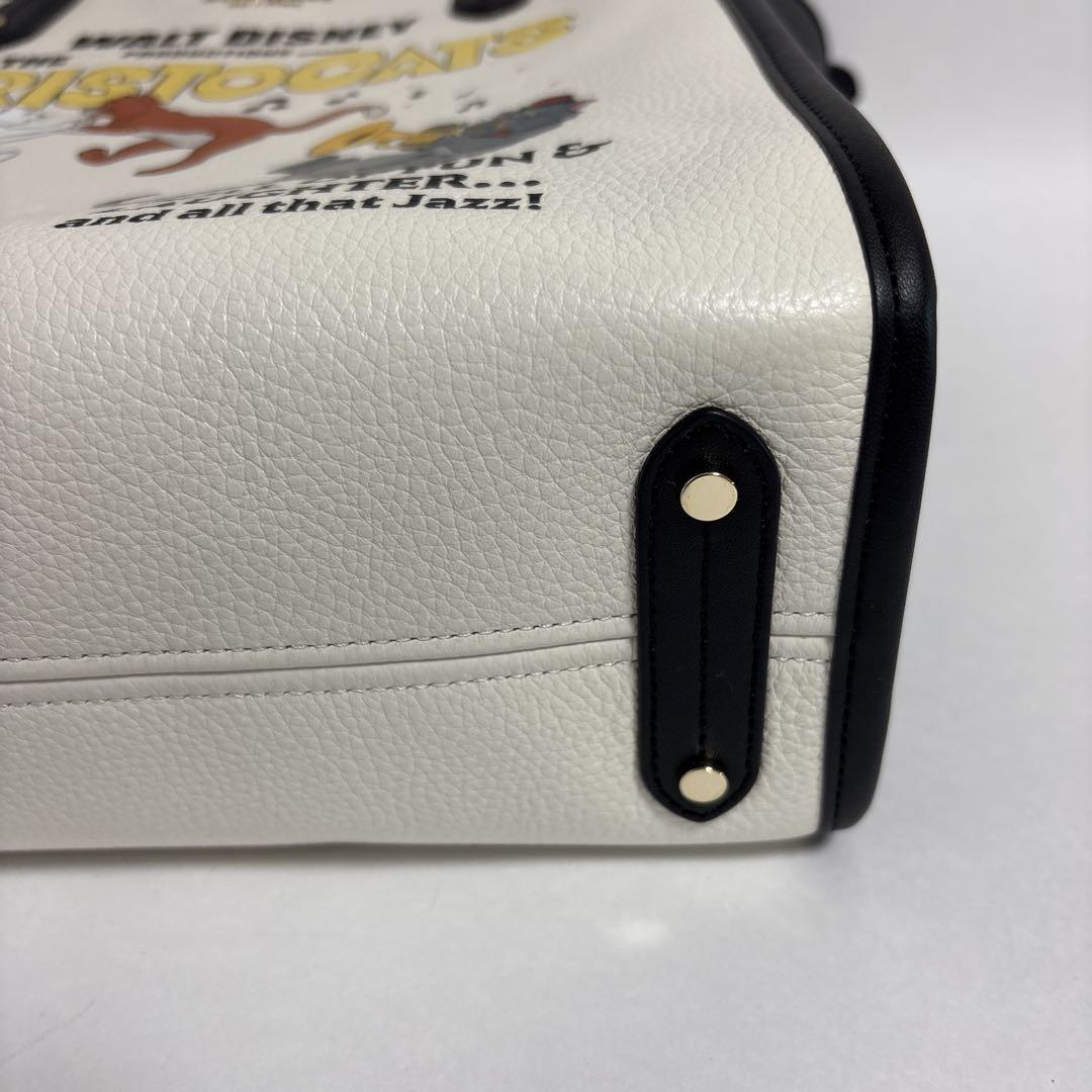 タグ付き未使用✨ エラ ディズニー × ケイトスペード レザー トートバッグ タグ付き未使用✨ エラ ディズニー × ケイトスペード レザー