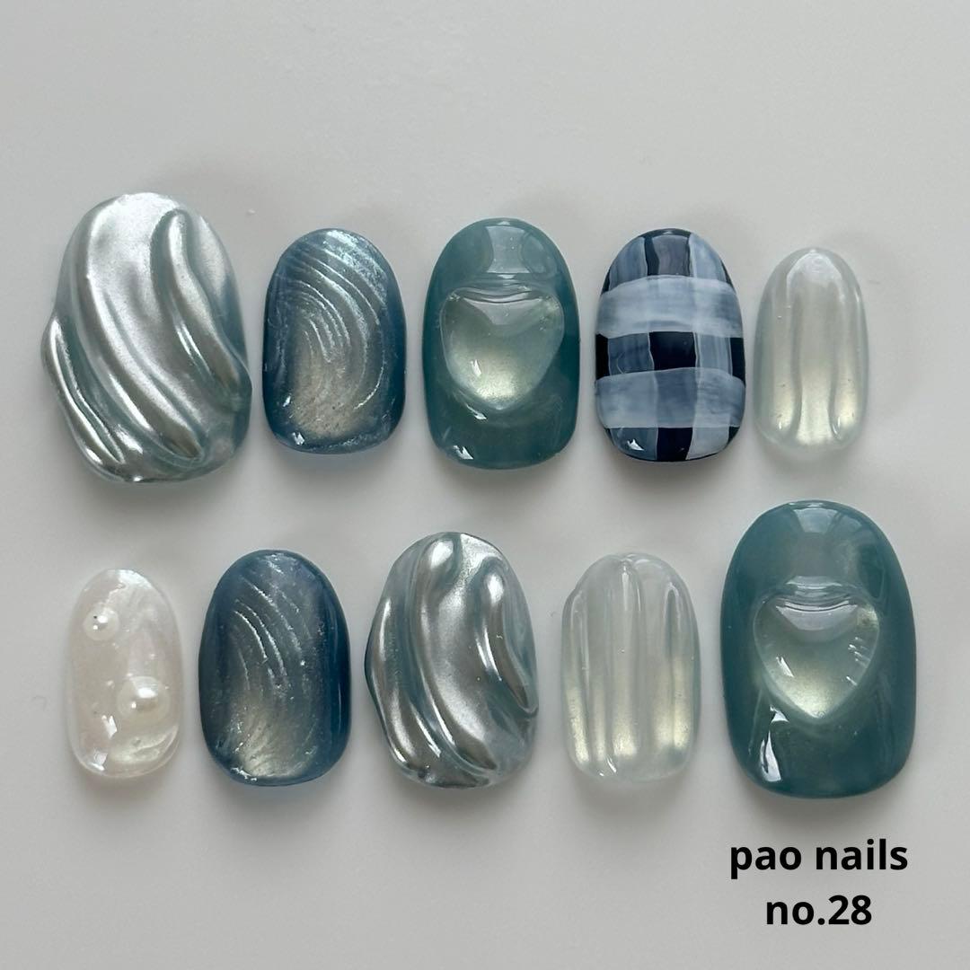 no.28 ネイルチップ 深みブルー チェック ぷるんネイル 立体