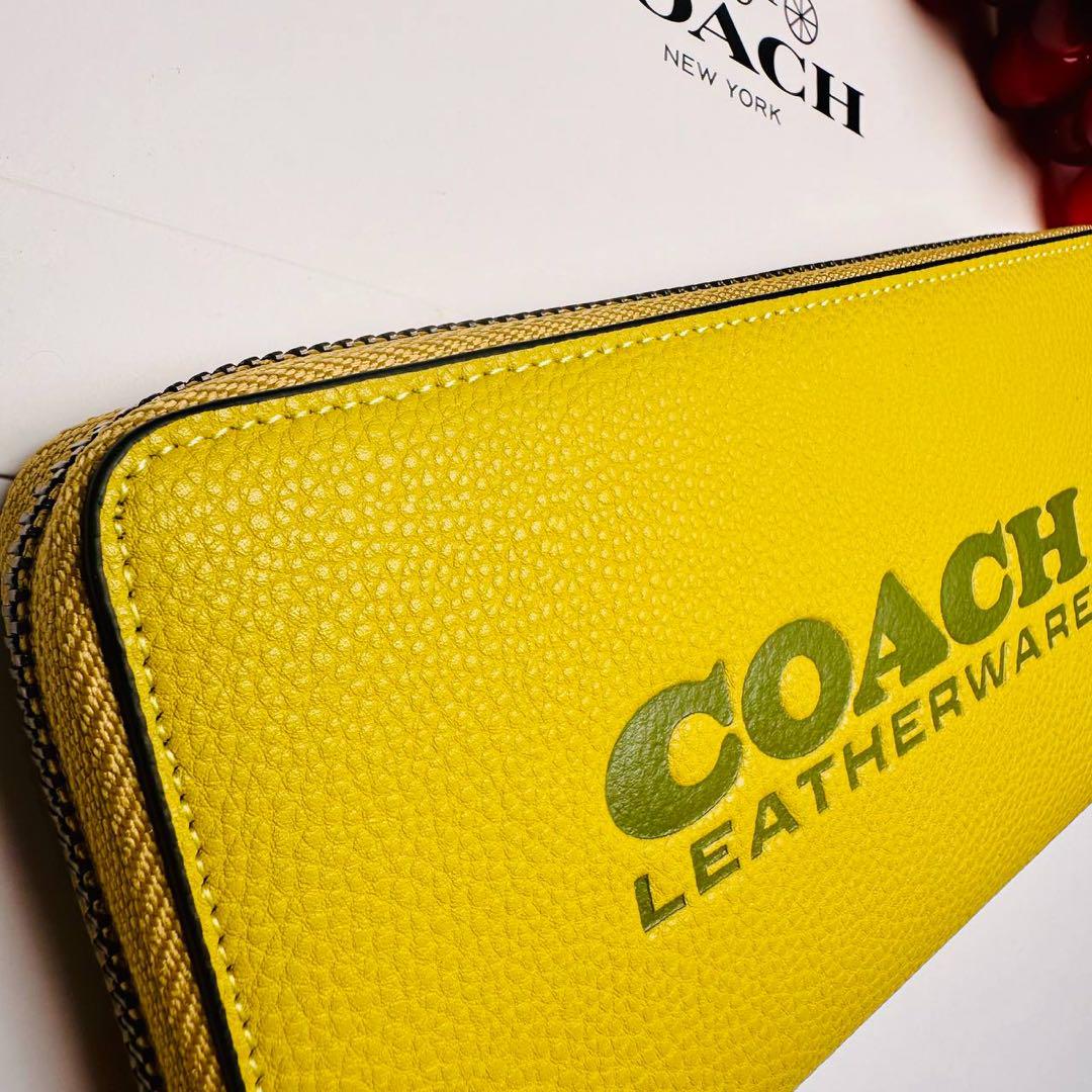 新品人気 COACH長財布 ストア コーチ エンボスロゴ