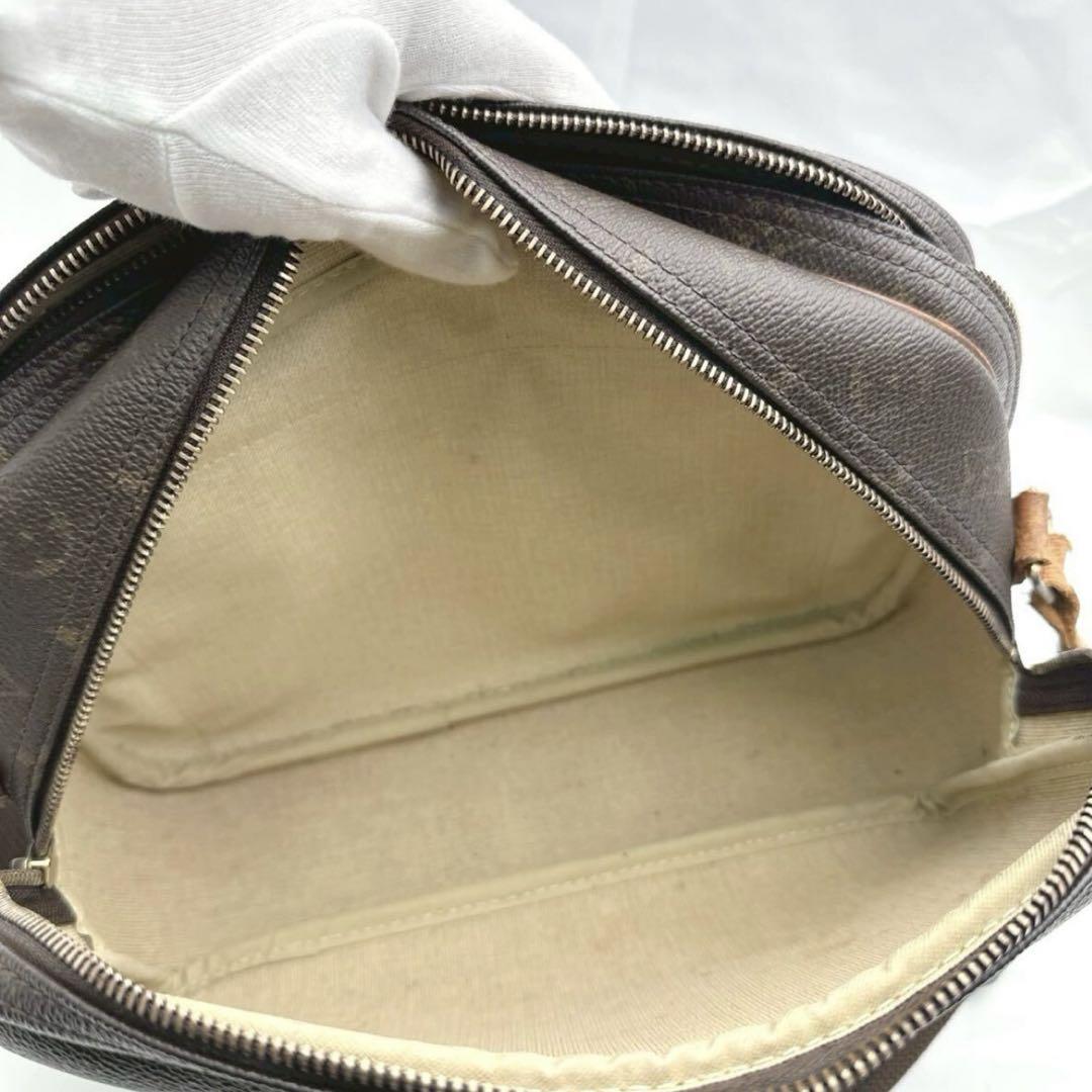 LOUIS VUITTON ルイヴィトン リポーター PM クロスボディ