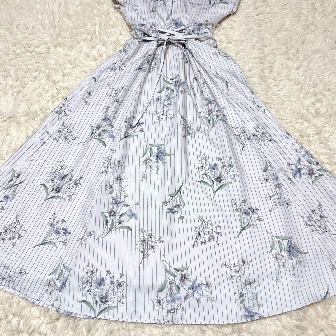 ✨新品タグ付き✨Noela ノエラ ストライプ 花柄 バックレース