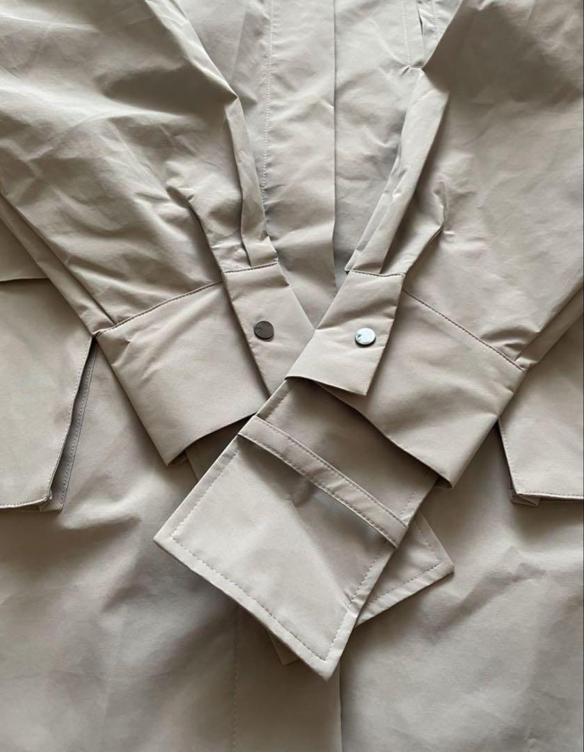 TRUNC 88 Waterproof Tech Coat ベージュ
