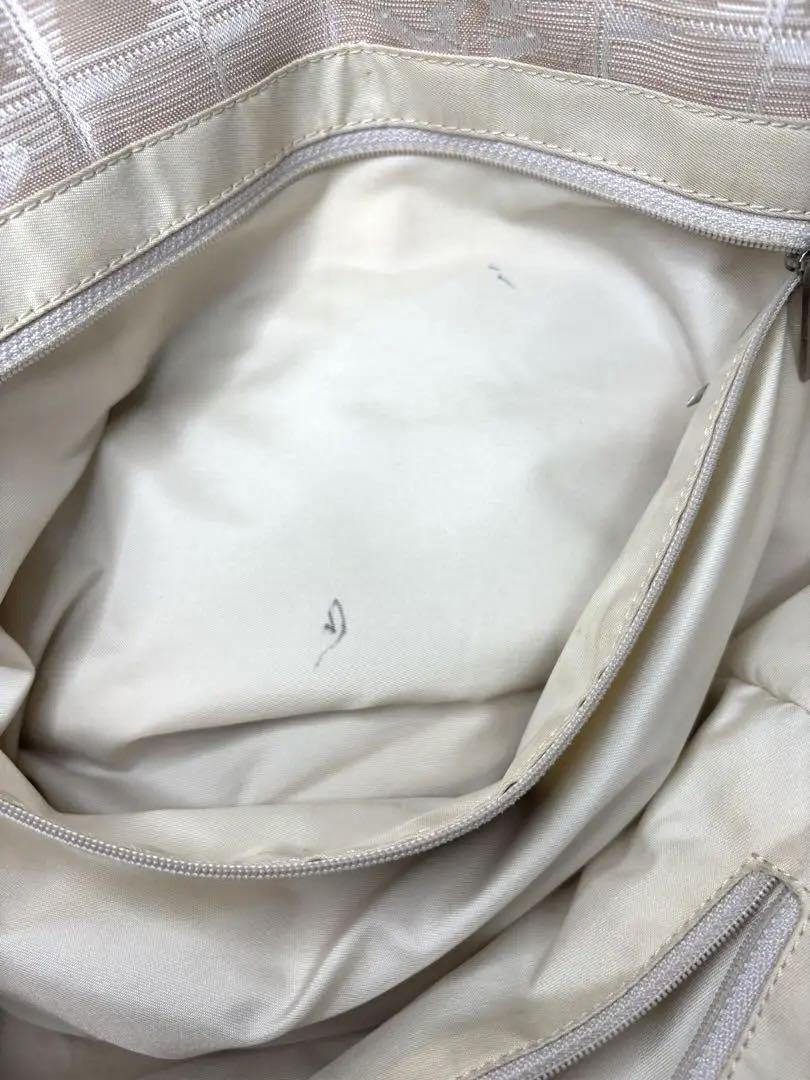 【中古】シャネルCHANELニュートラベルライン　ベージュ　人気