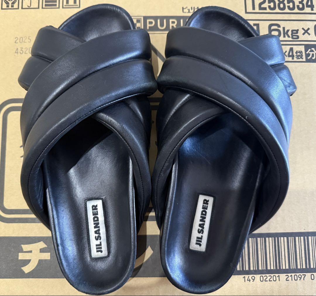 JIL SANDER パデッド レザーサンダル 42 最安値】Jil Sander ジルサンダー パデッド レザー サンダル 44