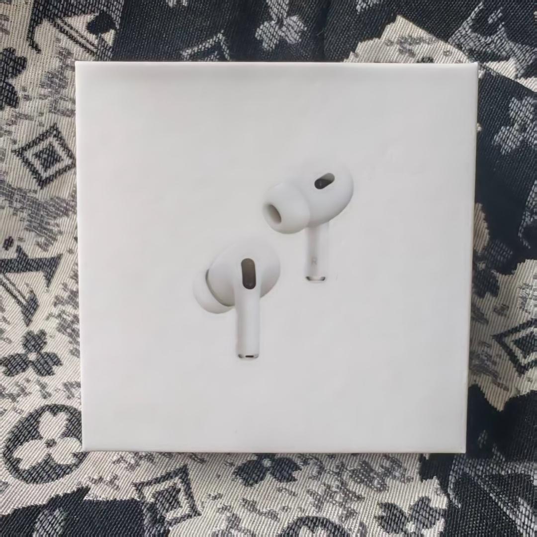 新品未開封 AirPods Pro 第2世代 Lightning端子