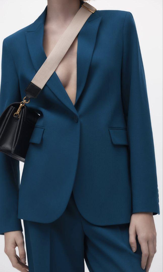 . ZARA フラップクロスボディバッグ