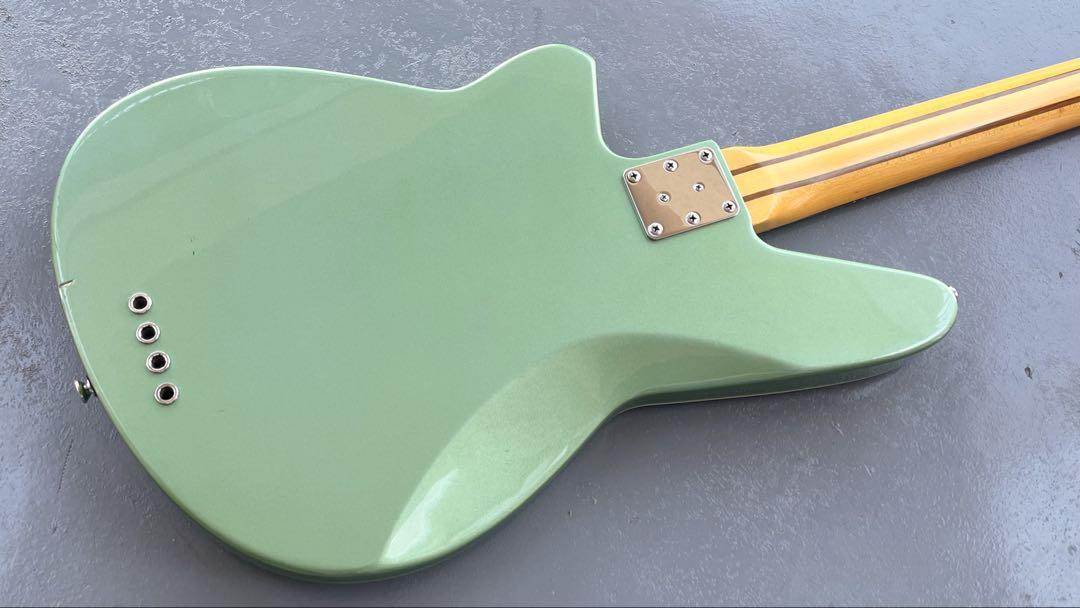 Reverend Mercalli 4 エレキベース Reverend Mercalli 4 Rosewood Fingerboard Electric Bass