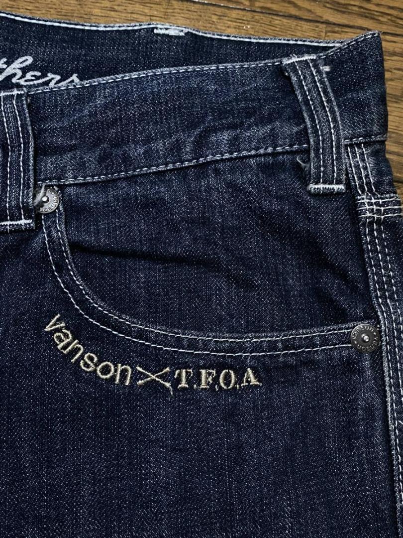 バンソン VANSON T.F.O.A デスラビット刺繍＆ロゴ刺繍 デニムパンツ