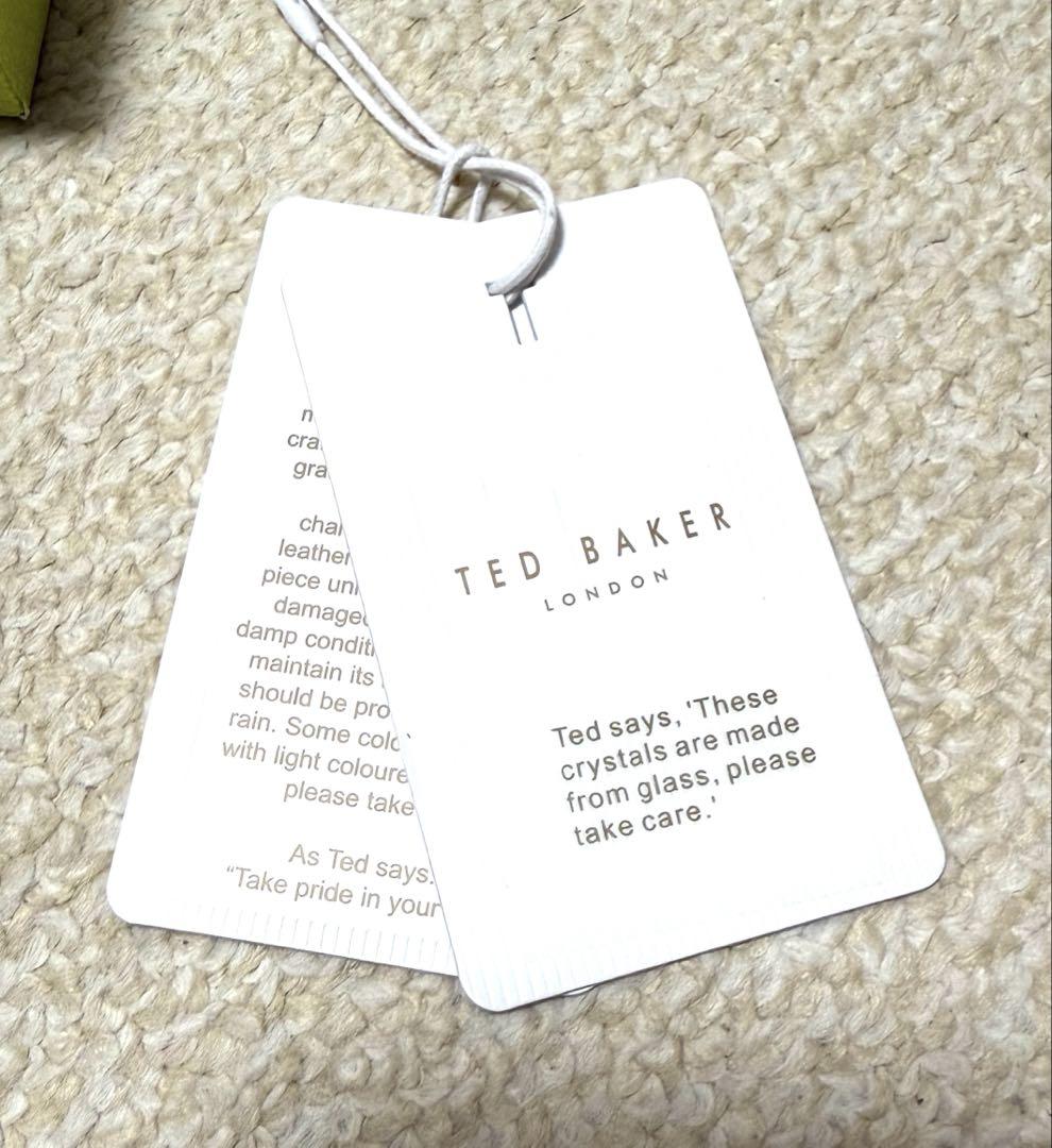 新品未使用 ted baker 3つ折り 南国鳥柄& 美品カードケース