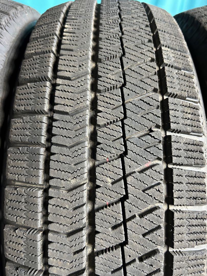 195/65R15 VRX2 中古スタッドレスタイヤ　4本セット　バリ山
