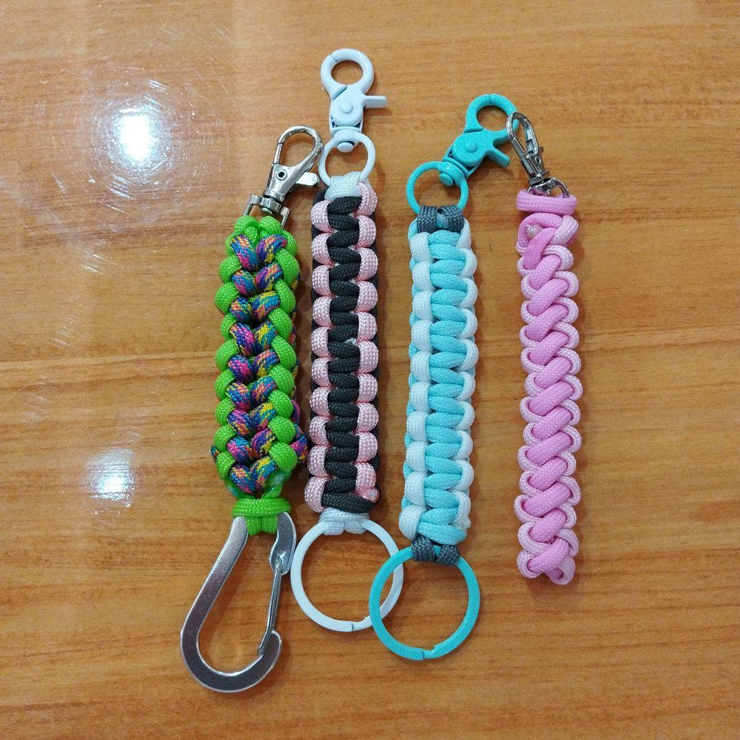 ハンドメイドチャーム パラコード