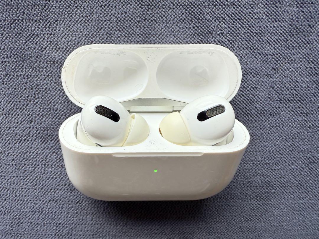 AirPods Pro 第1世代 ジャンク 左耳不良 ケース付き AirPods Pro 第1世代 ジャンク 左耳不良 ケース付き - メルカリ