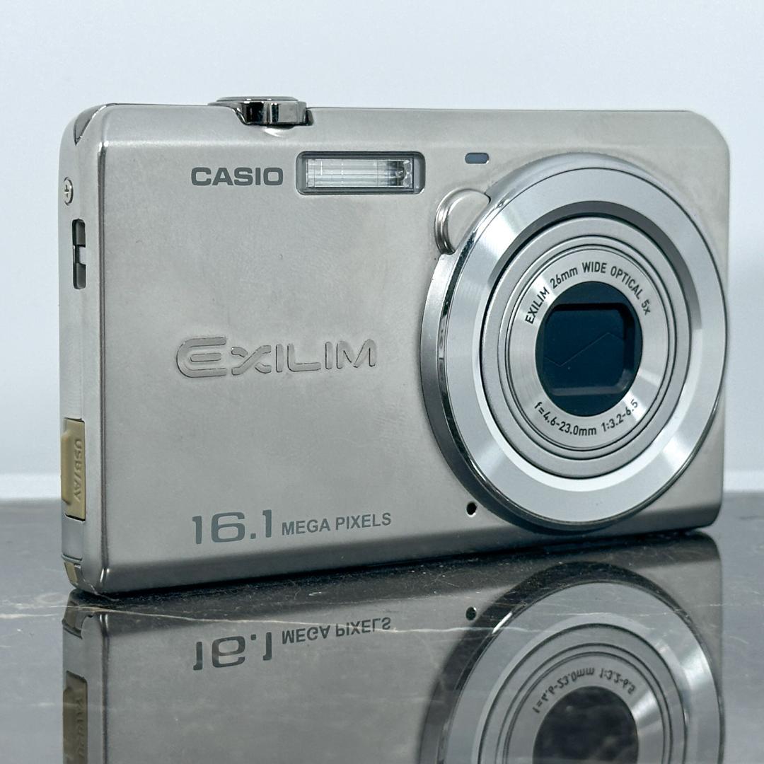 CASIO EXILIM EX-ZS12　シルバー