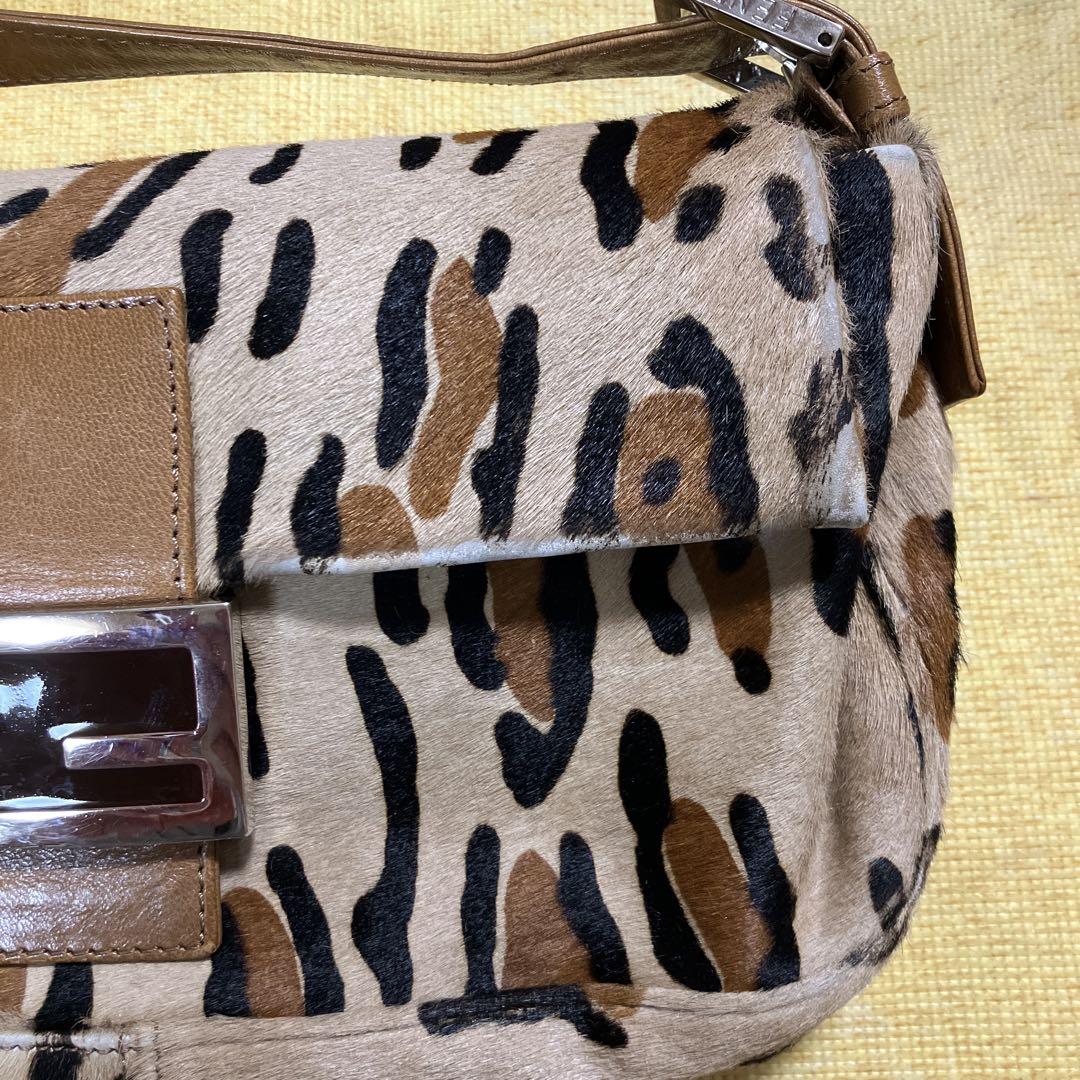 入荷now 買えない FENDI ヒョウ柄 ハラコバケット バッグ