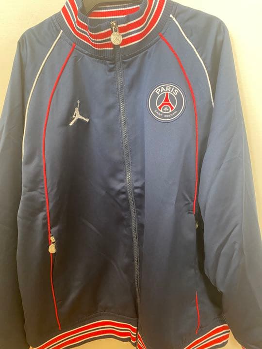 新到着 ナイキ パリ・サンジェルマン トラックジャケット ジョーダン