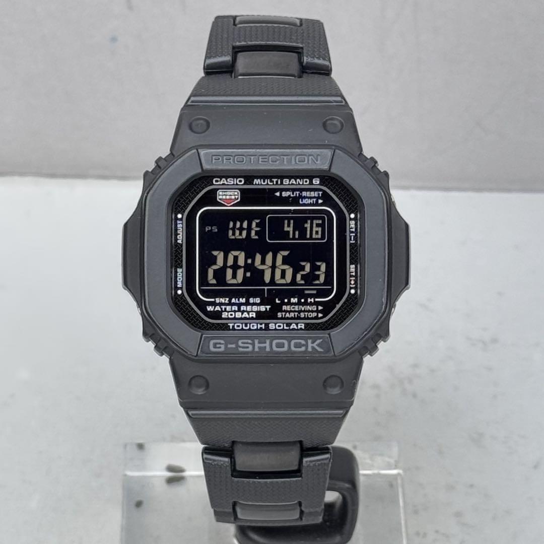 極美品 箱説タグ付 G-SHOCK GW-M5610UBC 電波ソーラー 稼働