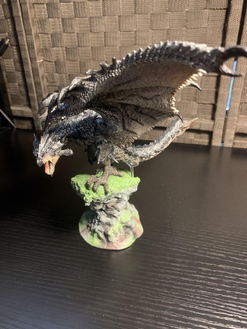 カプコンフィギュアビルダー クリエイターズモデル 金火竜