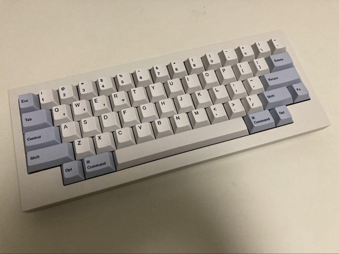 Keychron Q60 MAX メカニカル キーボード HHKB 茶軸