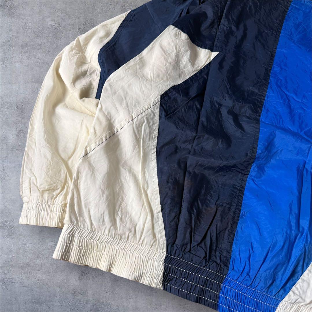 【578】90年代NIKEナイロンジャケット刺繍ロゴ短丈マルチカラー銀タグ古着