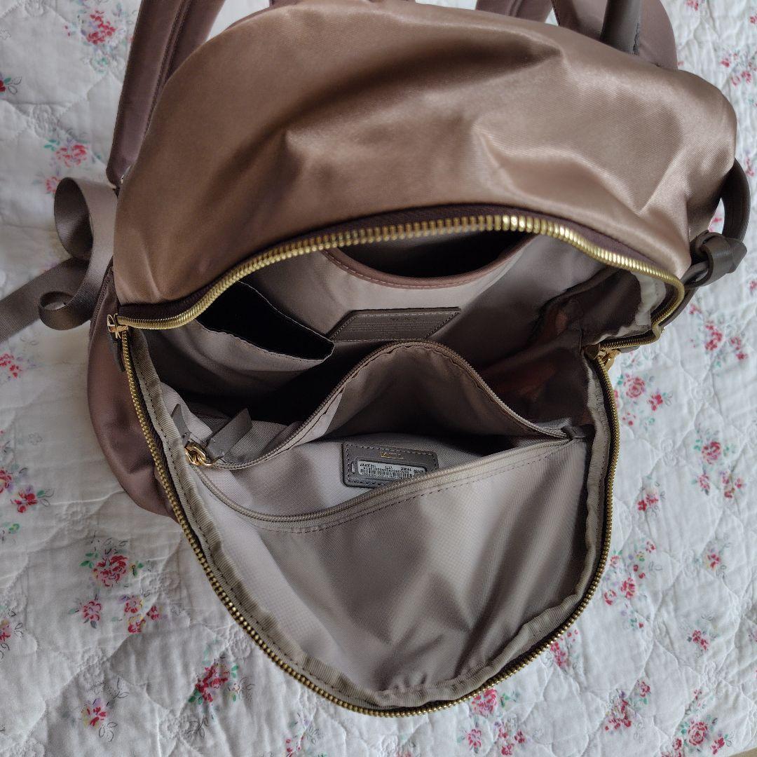 TUMI リュック ピンクベージュ色