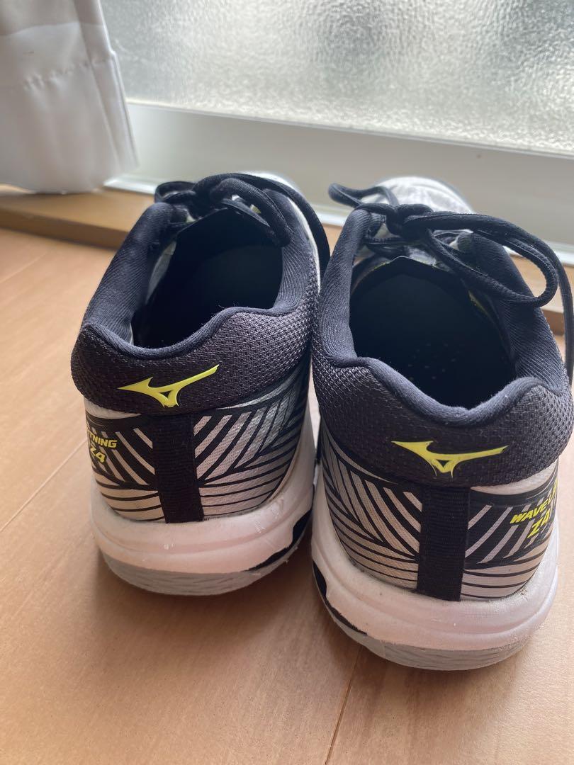 Mizuno Wave Lightning Z4 バレーボール　シューズ　ネオン