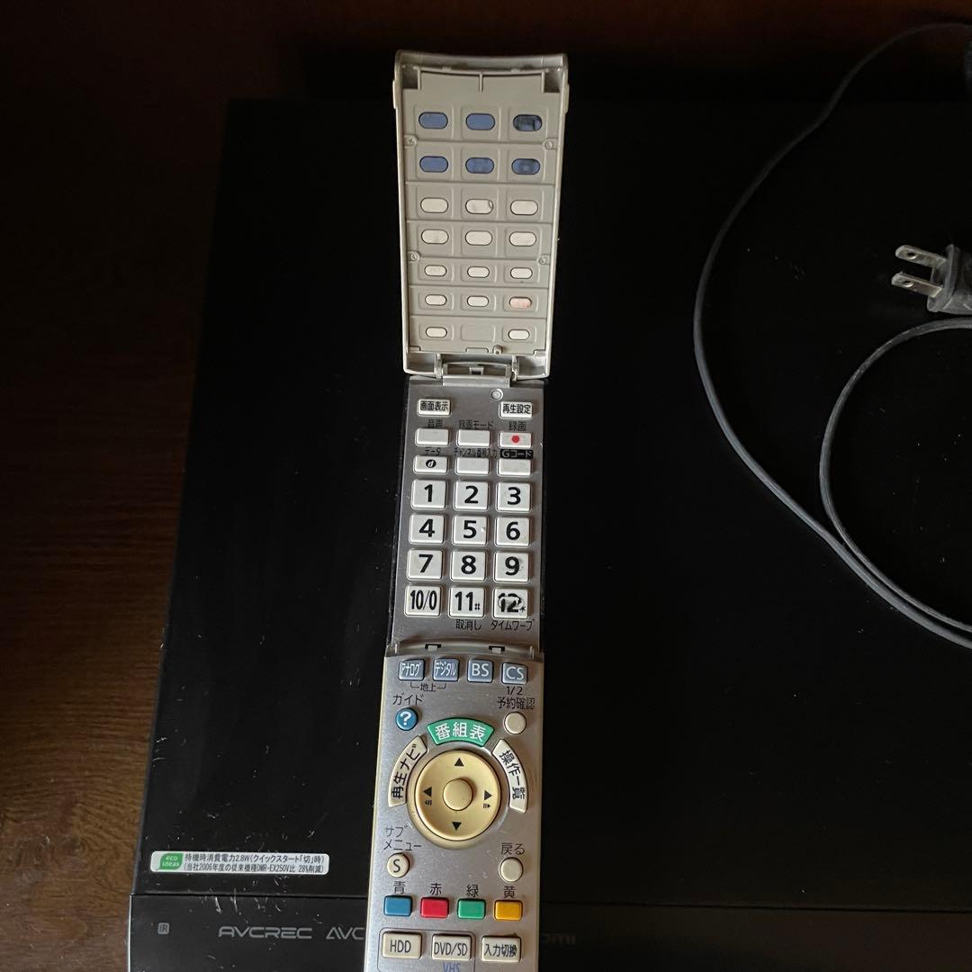 Panasonic DIGA DMR-XW200v VHS HDD&DVDデッキ