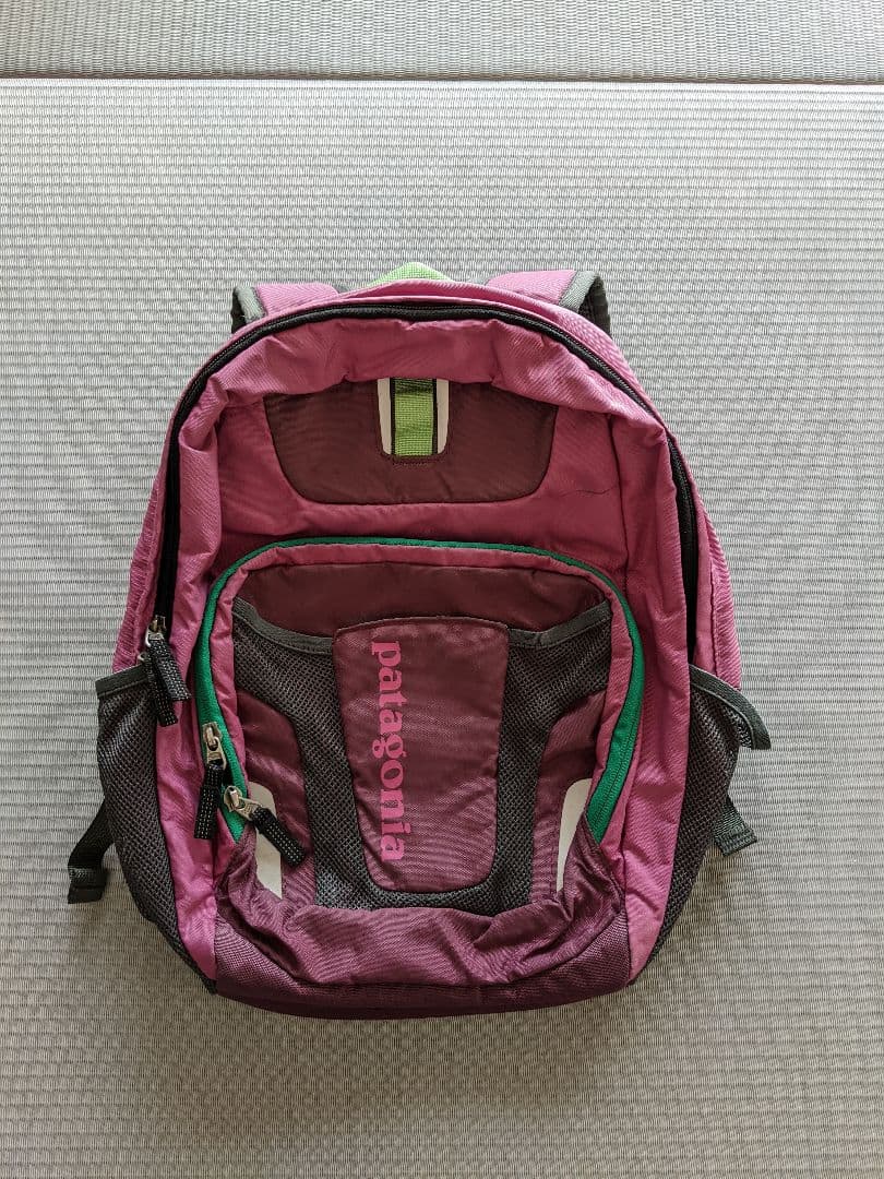 Patagonia リュックサック キッズ バックパック 子供 パタゴニア メルカリ Patagonia リュックサック キッズ バックパック 子供 パタゴニア メルカリ